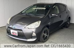 toyota aqua 2012 CFJ1665430