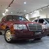 mercedes-benz e-class-station-wagon 1994 GOO_JP_700957168630240831002 image 2