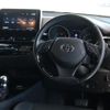 toyota c-hr 2017 quick_quick_DAA-ZYX10_ZYX10-2030724 image 12