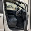 toyota voxy 2016 -TOYOTA--Voxy DBA-ZRR85W--ZRR85-0062083---TOYOTA--Voxy DBA-ZRR85W--ZRR85-0062083- image 17