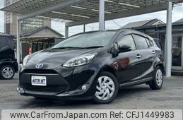 toyota aqua 2018 CFJ1449983