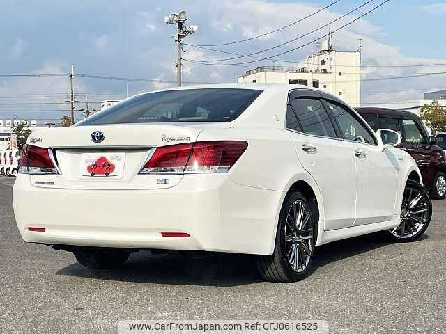 toyota crown 2013 504928-927143 image 2