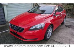 volvo v40 2013 -VOLVO--Volvo V40 DBA-MB4164T--YV1MV485BD2046975---VOLVO--Volvo V40 DBA-MB4164T--YV1MV485BD2046975-