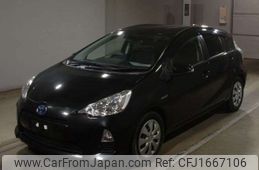 toyota aqua 2012 CFJ1667106