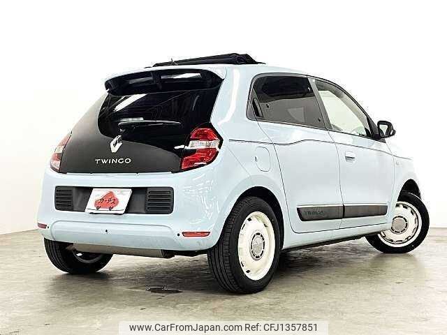 renault twingo 2016 504928-931165 image 2