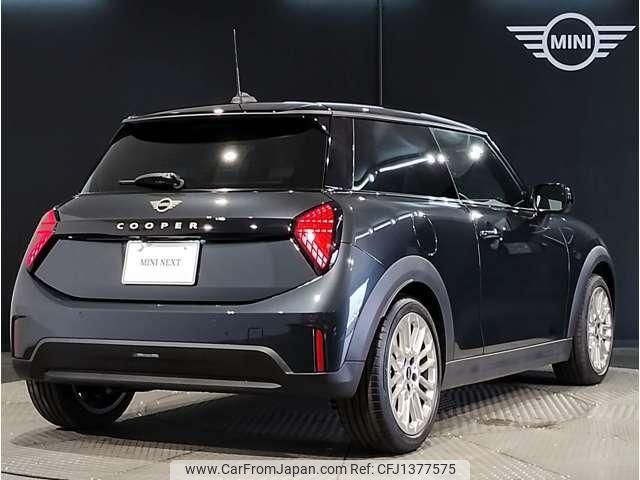 mini mini-others 2024 quick_quick_3BA-12GD15_WMW12GD0602W27935 image 2