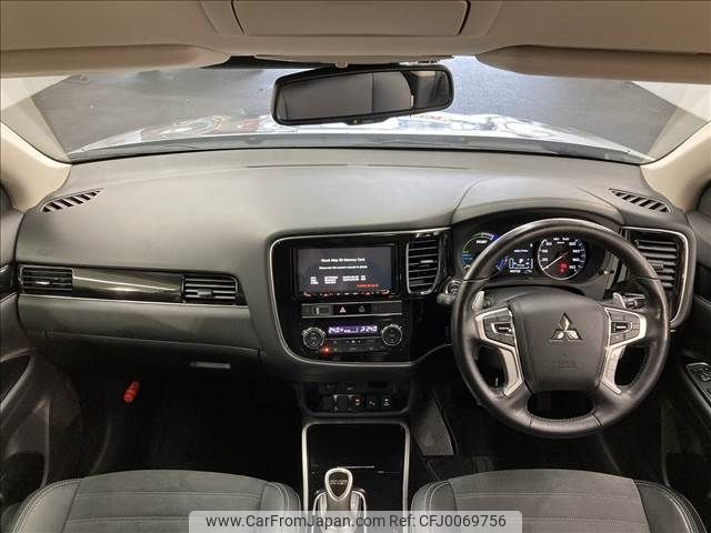 mitsubishi outlander-phev 2018 -MITSUBISHI--Outlander PHEV 5LA-GG3W--GG3W-0602488---MITSUBISHI--Outlander PHEV 5LA-GG3W--GG3W-0602488- image 2