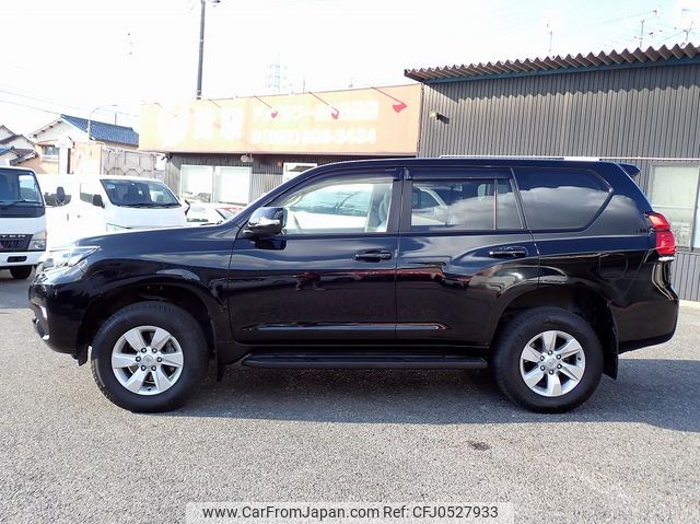 toyota land-cruiser-prado 2020 24230908 image 2