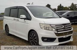 honda stepwagon 2014 CFJ1851643