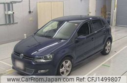 volkswagen polo 2010 -VOLKSWAGEN--VW Polo DBA-6RCBZ--WVWZZZ6RZAU061130---VOLKSWAGEN--VW Polo DBA-6RCBZ--WVWZZZ6RZAU061130-