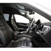 porsche panamera 2018 quick_quick_ABA-G2J30A_WP0ZZZ97ZJL119305 image 4