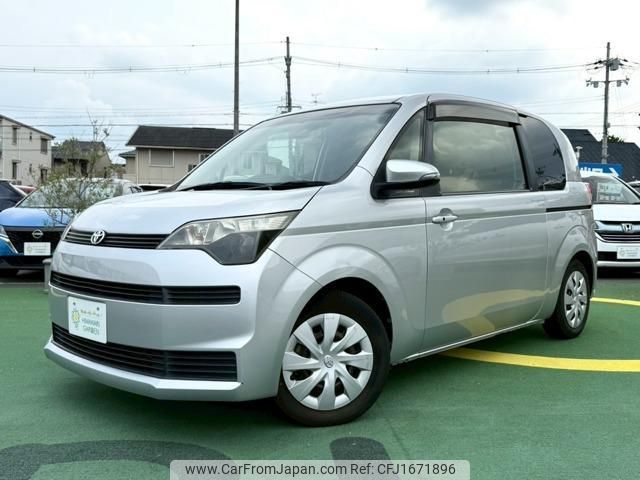 toyota spade 2013 CFJ1671896 image 1