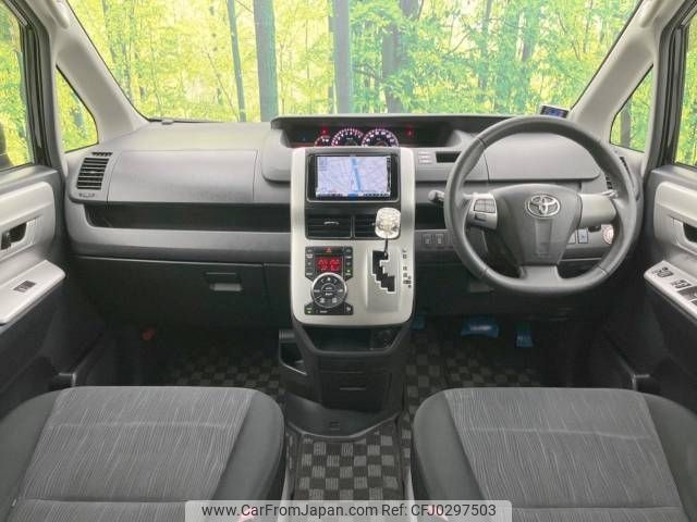 toyota noah 2011 -TOYOTA--Noah DBA-ZRR70W--ZRR70-0397686---TOYOTA--Noah DBA-ZRR70W--ZRR70-0397686- image 2