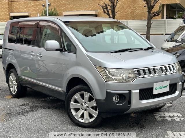 mitsubishi delica-d5 2010 CFJ1828151 image 1
