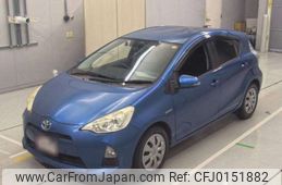 toyota aqua 2013 -TOYOTA--AQUA DAA-NHP10--NHP10-2250888---TOYOTA--AQUA DAA-NHP10--NHP10-2250888-