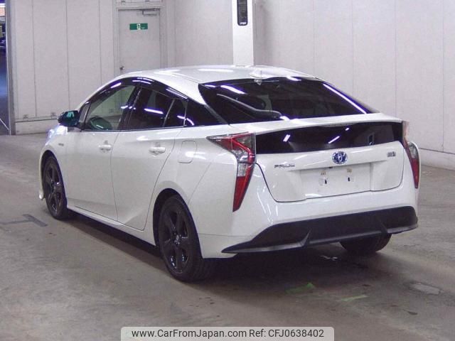 toyota prius 2016 quick_quick_DAA-ZVW50_8047960 image 2