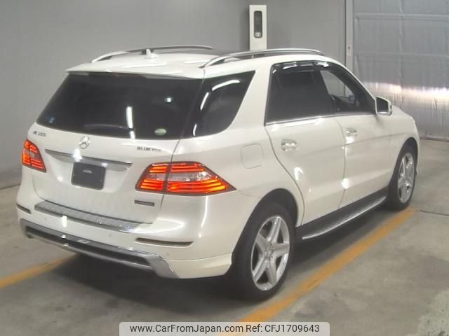 mercedes-benz ml-class 2014 CFJ1709643 image 2