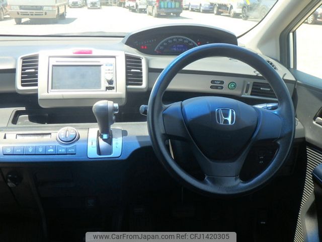 honda freed 2012 CFJ1420305 image 2