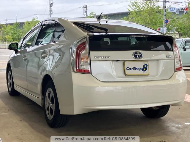 toyota prius 2014 quick_quick_DAA-ZVW30_ZVW30-1813178 image 2