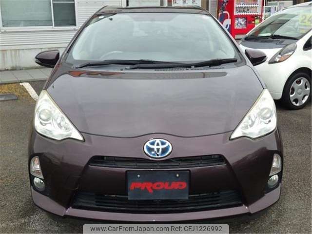 toyota aqua 2014 -TOYOTA--AQUA NHP10--NHP10-2321263---TOYOTA--AQUA NHP10--NHP10-2321263- image 2