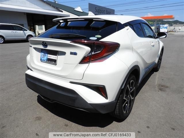 toyota c-hr 2019 quick_quick_DAA-ZYX10_ZYX10-2189467 image 2