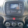 jeep renegade 2017 NIKYO_DN39151 image 11