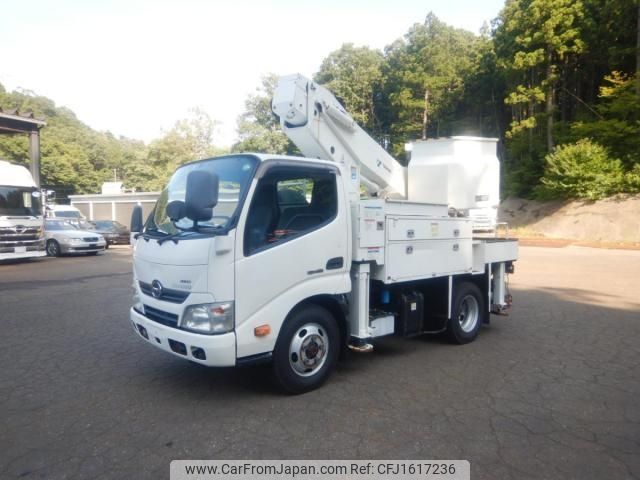hino dutro 2015 CFJ1617236 image 2