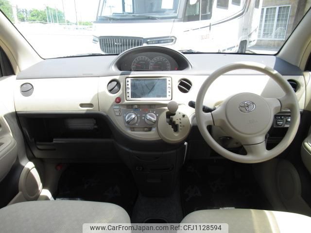 toyota sienta 2010 GOO_JP_700056043930250508001 image 2