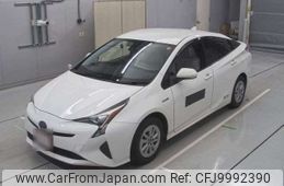 toyota prius 2017 -TOYOTA--Prius DAA-ZVW50--ZVW50-6084661---TOYOTA--Prius DAA-ZVW50--ZVW50-6084661-