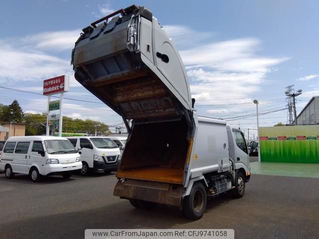 hino dutro 2015 GOO_NET_EXCHANGE_0560787A30240419W001 image 2