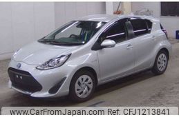 toyota aqua 2020 -TOYOTA--AQUA DAA-NHP10--NHP10-2671945---TOYOTA--AQUA DAA-NHP10--NHP10-2671945-