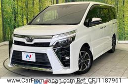 toyota voxy 2018 quick_quick_ZRR80W_ZRR80-0447861