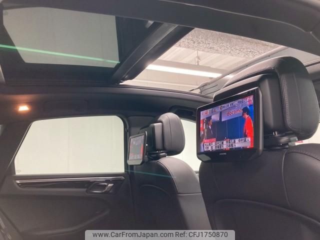 porsche macan 2021 CFJ1750870 image 2