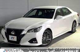 toyota crown 2017 CFJ1641005