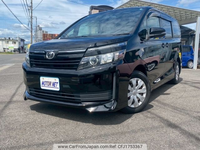 toyota voxy 2015 CFJ1753367 image 1