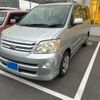 toyota noah 2005 -TOYOTA--Noah CBA-AZR60G--AZR60-0426873---TOYOTA--Noah CBA-AZR60G--AZR60-0426873- image 1
