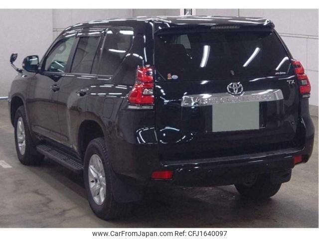 toyota land-cruiser-prado 2023 CFJ1640097 image 2