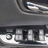 toyota prius 2017 -TOYOTA 【野田 300】--Prius DAA-ZVW50--ZVW50-8045652---TOYOTA 【野田 300】--Prius DAA-ZVW50--ZVW50-8045652- image 7