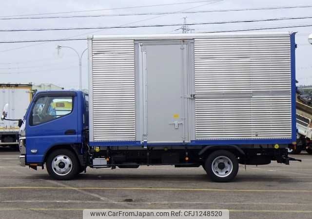 mitsubishi-fuso canter 2023 646828-N9024070019F-90 image 2