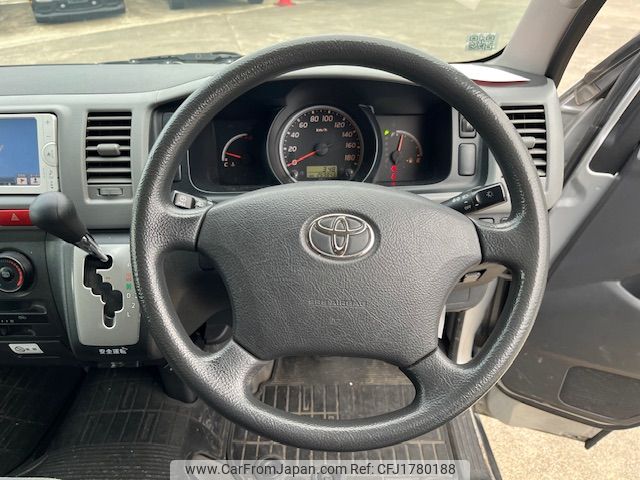 toyota regiusace-van 2013 CFJ1780188 image 2
