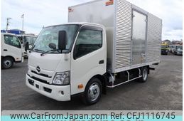 hino dutro 2024 GOO_NET_EXCHANGE_0404266A30250502W004