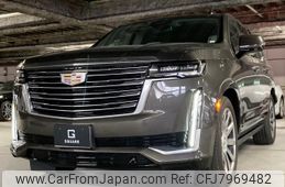 cadillac-escalade-2021-126368-car_f2be6740-8ae1-4442-890e-9fc99e24d72a