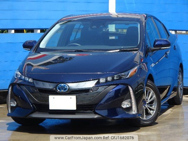 toyota prius-phv 2020 CFJ1682076 image 1
