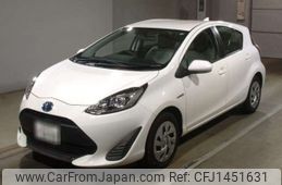 toyota aqua 2019 CFJ1451631