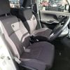 mitsubishi delica-d2 2017 CFJ1841465 image 21