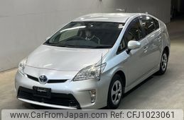 toyota prius 2013 -TOYOTA--Prius ZVW30-5718651---TOYOTA--Prius ZVW30-5718651-