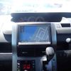 toyota voxy 2013 CFJ1482686 image 10