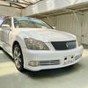 toyota crown 2004 ENHANCEAUTO_1_ea301156 image 1