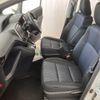 toyota noah 2015 quick_quick_DBA-ZRR80W_ZRR80-0178599 image 14