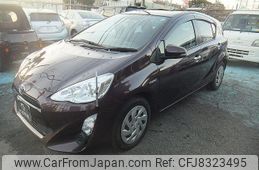 toyota aqua 2016 CFJ8323495
